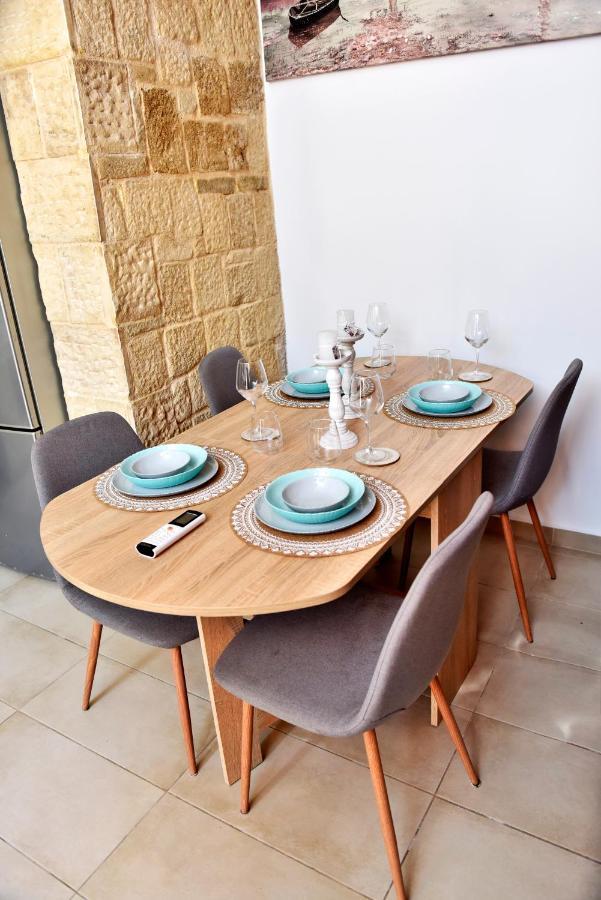 Ferenikis House Apartment Rhodes City ภายนอก รูปภาพ